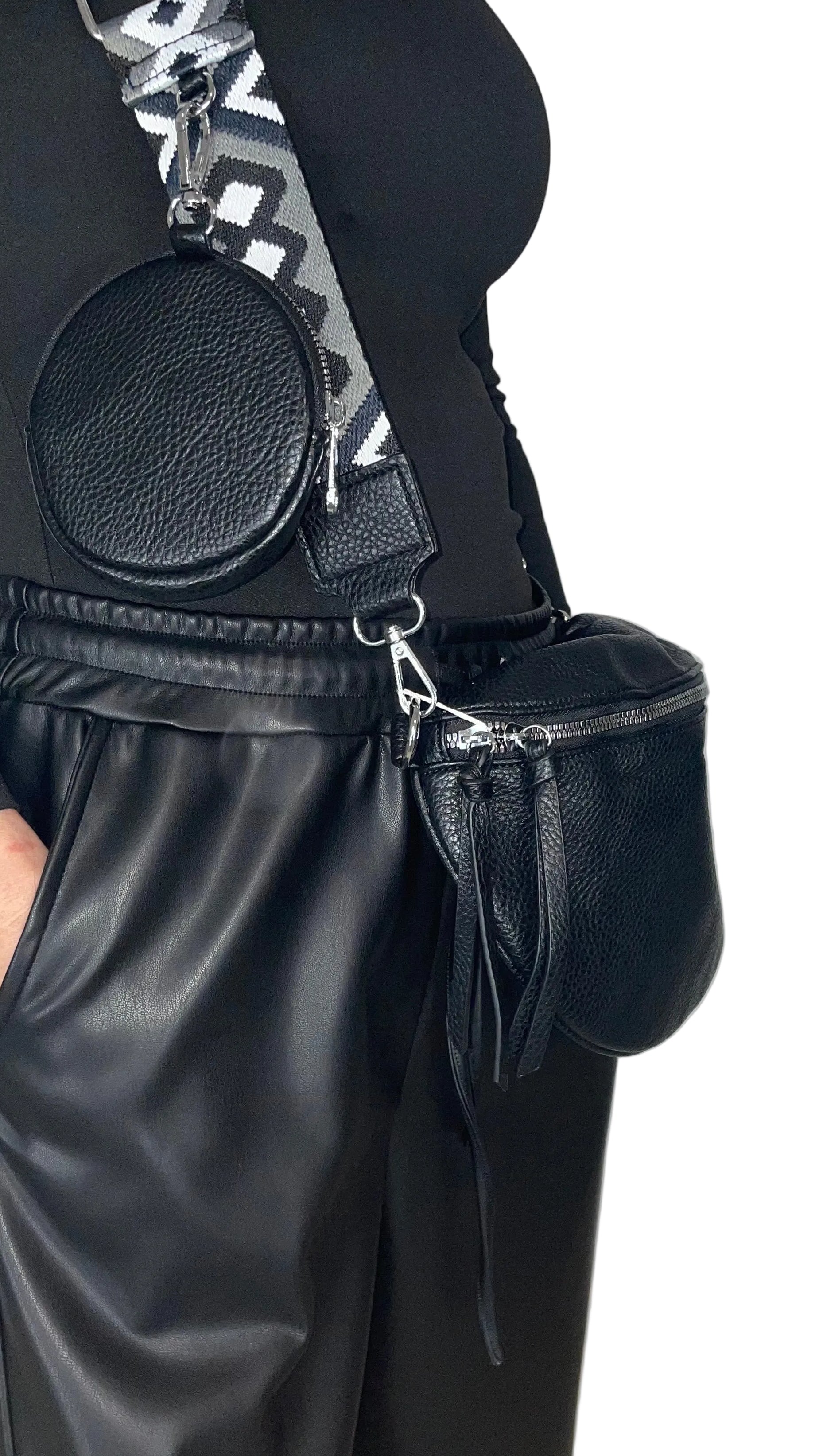 NERO - Schwarze Umhängetasche mit breitem Gurt ￼