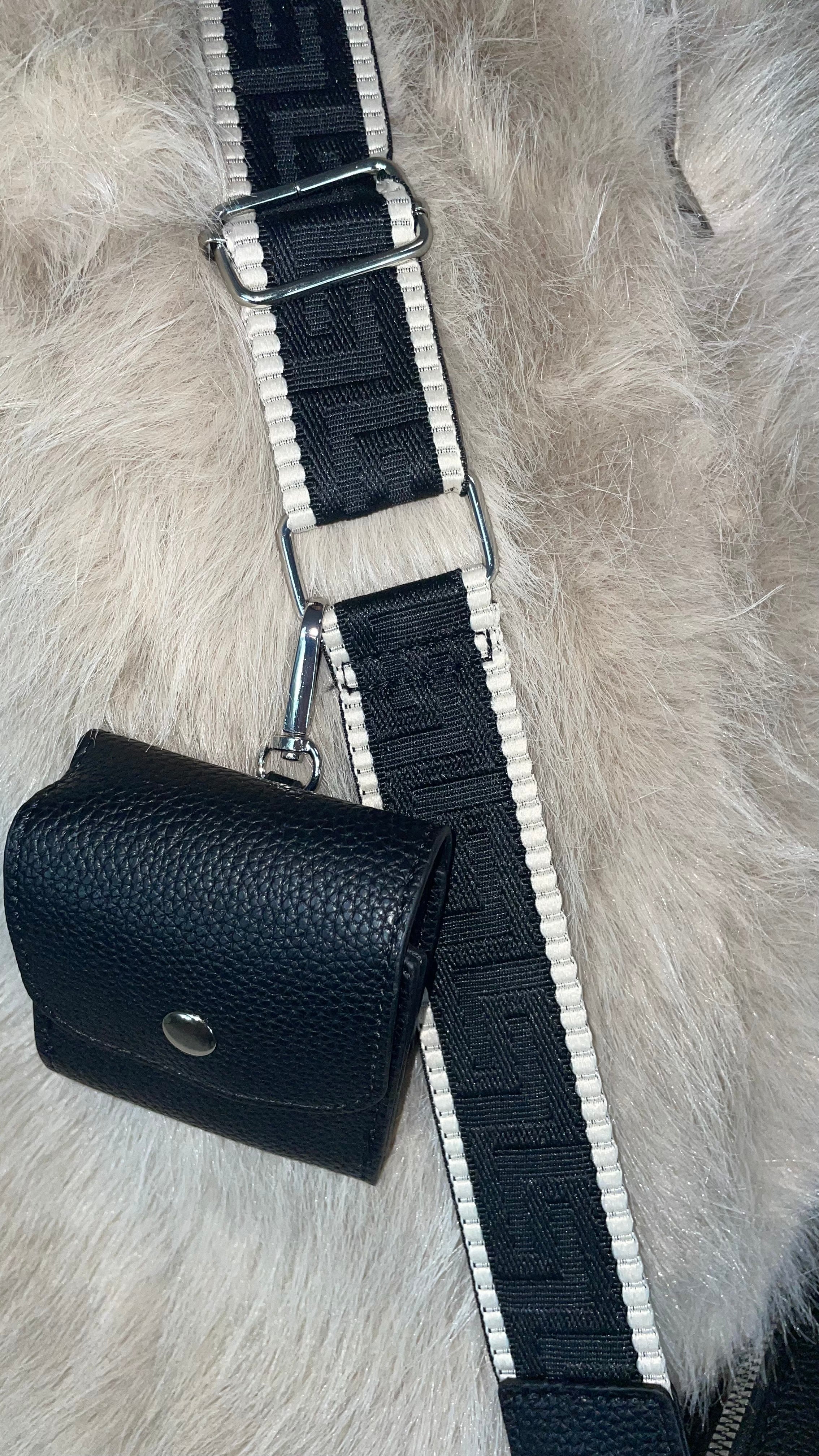 MONO - Umhängetasche